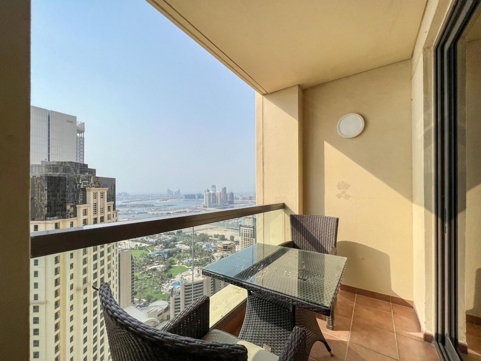 Stunning Marina & Sea View 4 Bedroom Apartment, Murjan 6 Jumeriah Beach ドバイ エクステリア 写真